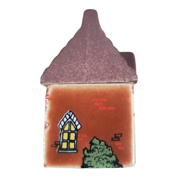 Wade England Figurines Whimsey On Why Whimsey-on-Why Station #18 - Picture 2 of 10